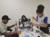 Alunos da rede pública se preparam para a maior competição de robótica da América Latina