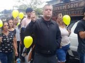 Fábio Assunção foi criticado nas redes sociais após publicar foto em velório da menina Ágatha