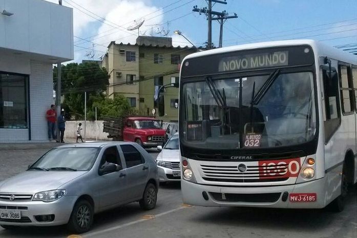 Ônibus urbanos voltam a circular pelo Novo Mundo