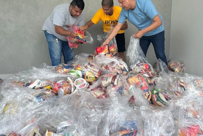 Caravana Vytor Ferro distribui cestas natalinas a 300 famílias em Arapiraca