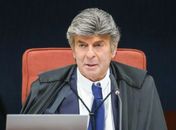 Voto de Fux abre caminho para defesa de Bolsonaro anular processo?