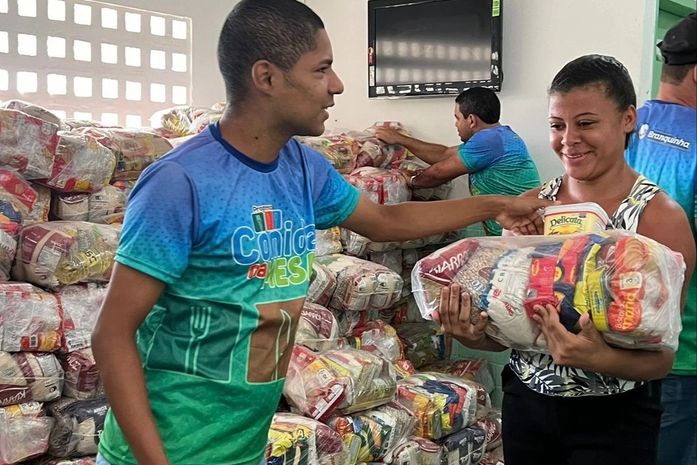 Prefeitura de Branquinha realiza mais uma entrega do Programa Comida na Mesa