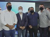 Prefeito de Piranhas assina termo de adesão do Programa Escola 10