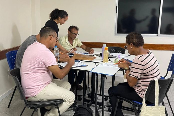 Educação transformando vidas: curso de letramento apresenta novos caminhos para quem não sabia ler e escrever