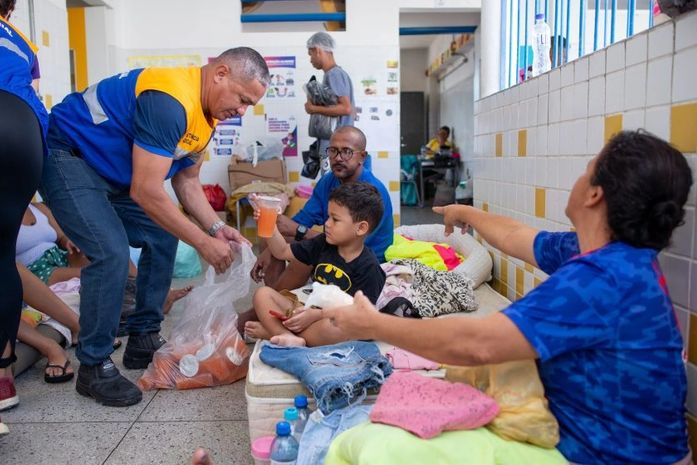 Prefeitura de Maceió amplia para 15 o número espaços para desabrigados da chuva