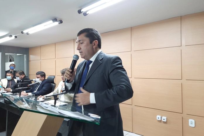 Vereador Rogério Nezinho diz que símbolo do autismo deve se tornar obrigatório  nos estabelecimentos públicos e privados