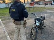Moto roubada é recuperada pela PRF durante fiscalização em Colônia Leopoldina