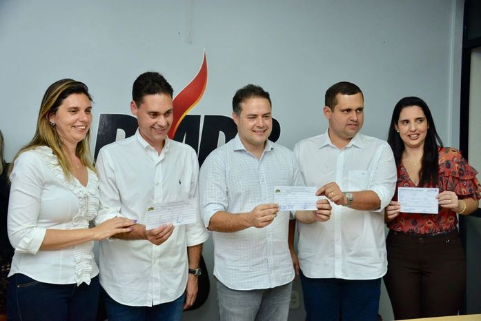 Família Pereira e o governador Renan Filho (PMDB)