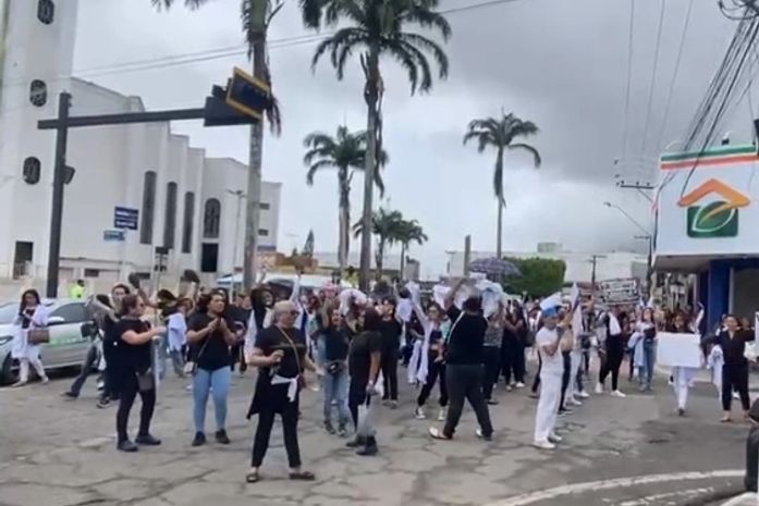 Enfermeiros de Arapiraca protestam contra decisão de ministro do STF