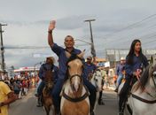 Tarcizo Freire participa da tradicional cavalgada de Nossa Senhora do Bom Conselho