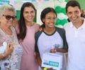 Prefeito Felipe Jatobá entrega 300 óculos a alunos da rede municipal