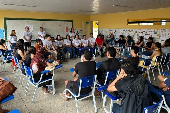 Numa cidade de AL, Instituto viabiliza junto ao MEC curso preparatório para o ENEM, e ainda com bolsa de R$ 200 para os estudantes