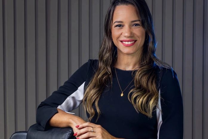 Mulheres surdas devem participar da criação de políticas públicas, defende advogada