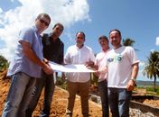 Prefeito Renato Filho assina quatro ordens de serviço para o município