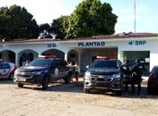 Quatro suspeitos de assaltos a bancos morrem durante confronto com a polícia em Arapiraca