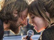 Um conto de dois filmes no drama "Nasce uma estrela"