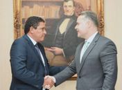 Prefeito Júlio Cezar defende novos investimentos em infraestrutura durante audiência com ministro Renan Filho

