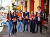 Procon Racial distribuiu panfletos informativos e conversou com lojistas