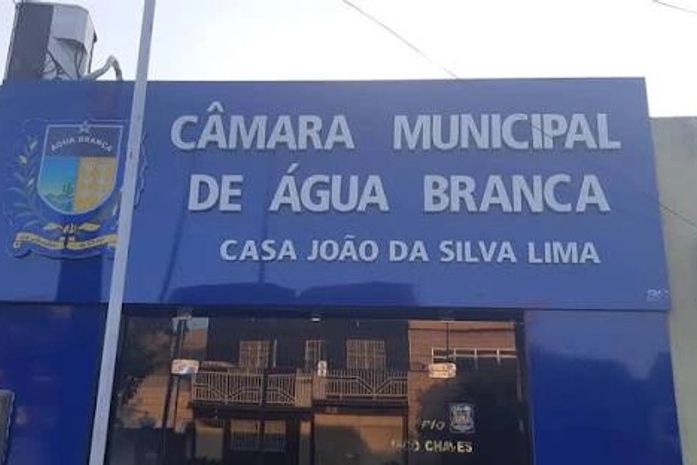 MP apura terreno público sem uso há 20 anos e reforma milionária em imóvel alugado por Câmara de AL