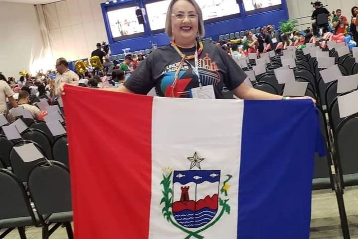 Professora Sara Naylê se esbarra na arrogância do Presidente da Câmara para tomar posse como suplente