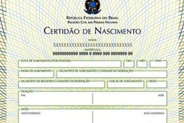 Novo modelo de certidão de nascimento permite inclusão de nome de padrasto