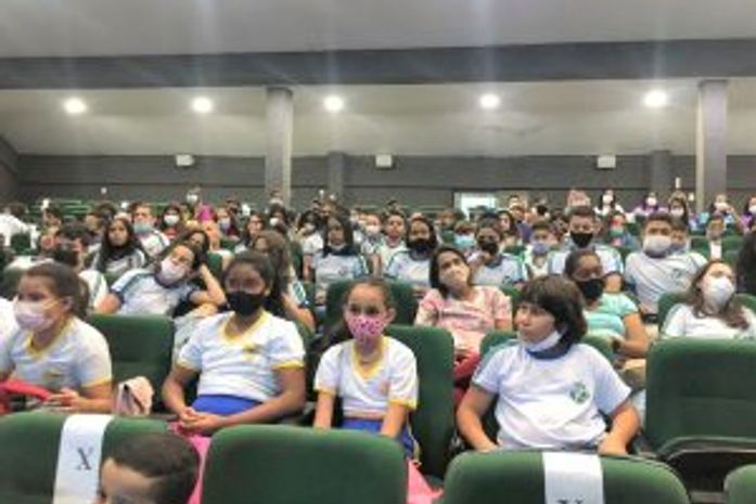 Volta às aulas: educação realiza aula inaugural no auditório do planetário de Arapiraca
