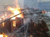 Vândalos ateiam fogo em galpão da estação ferroviária de Arapiraca 