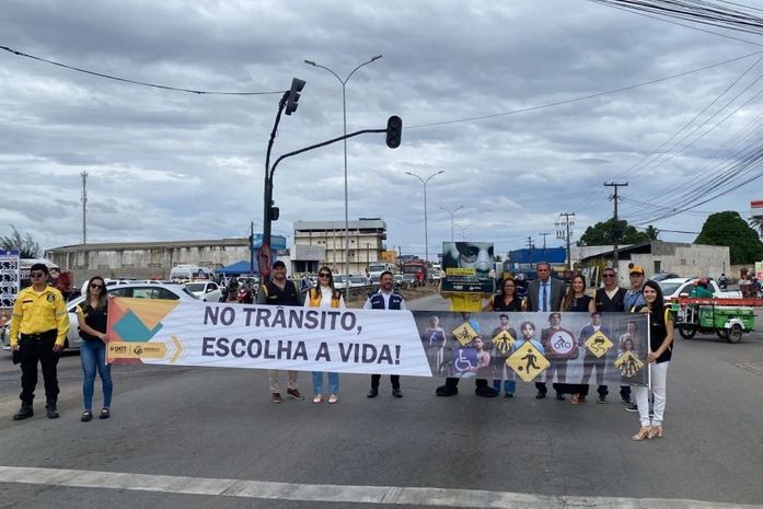 Rede integrada de apoio à vida aborda 500 veículos em ação sobre segurança no trânsito na Al 220 em Arapiraca