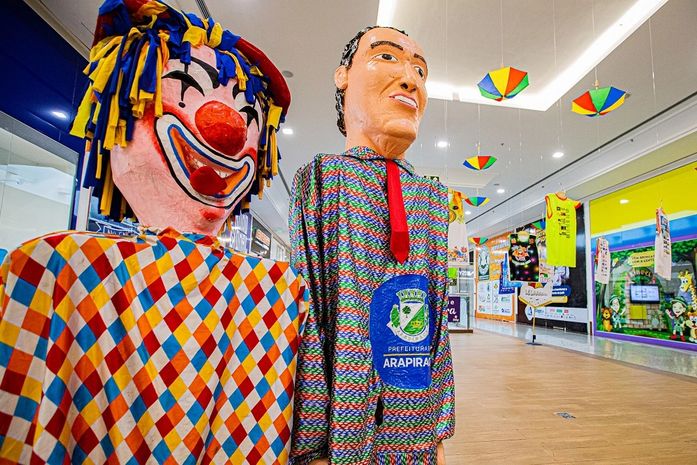 Exposição resgata a história do folia de rua no Shopping Arapiraca