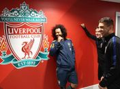 Brasil e Croácia já estão no estádio do Liverpool