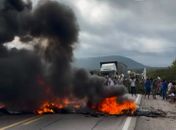 Comunidades indígenas bloqueiam rodovias em protesto contra o marco temporal em Alagoas