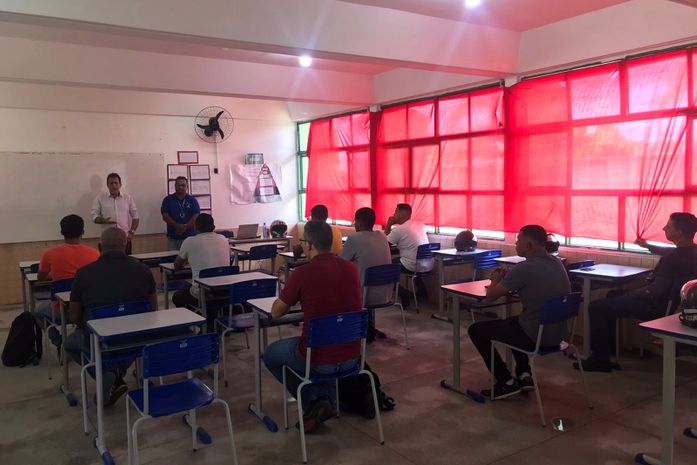 Parceria entre Conagreste e Sest/Senat leva capacitação para operadores de retroescavadeiras dos municípios consorciados