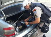 Veículo foi apreendido