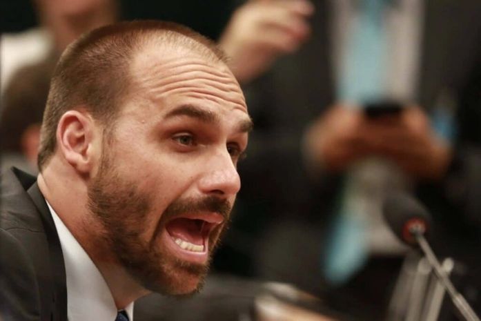 Tarifaço, conspiração e candidatos à direita