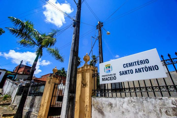 Prefeitura de Maceió lança edital de convocação para ambulantes trabalharem no Dia de Finados