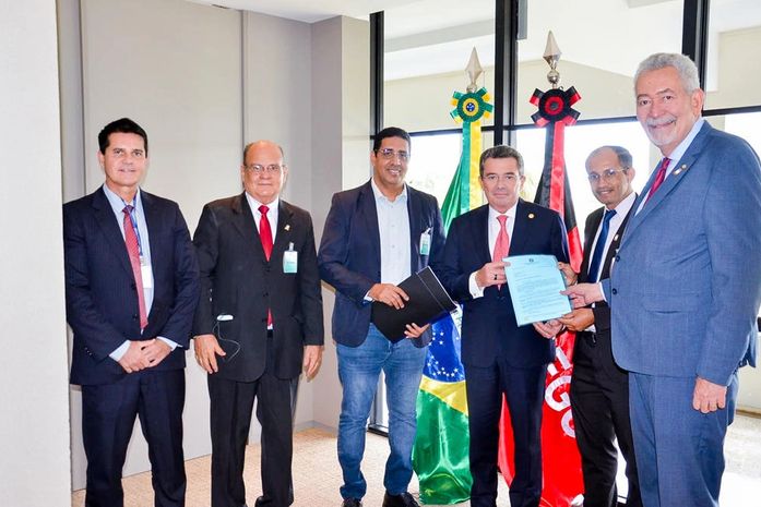 Em reunião com TCU, entidades de classe e Reitoria pedem suspensão da absorção da rubrica da URP na Ufal