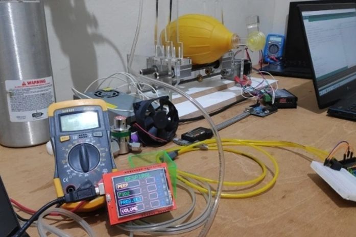 Pesquisadores alagoanos desenvolvem respirador mecânico para casos de Covid-19