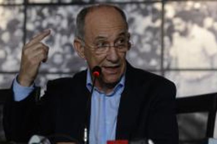 Presidente nacional do PT, Rui Falcão, assinou a nota