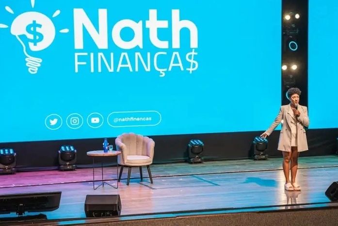 Nath Finanças encerra o Alagoas Summit com palestra sobre educação financeira para micro e pequenas empresas 