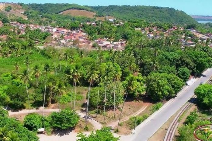 Homem é socorrido após ser baleado no Rio Novo