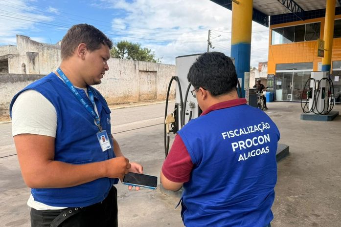 Operação do Procon mira postos e aponta irregularidades no preço da gasolina em AL
