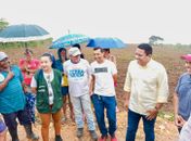 Júlio se reúne com pequenos produtores para discutir demarcação