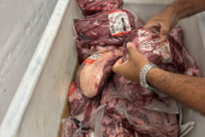 Supermercado em Maceió tem 150 kg de carnes improprias para consumo apreendidas