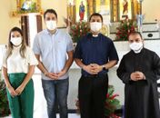 Santana do Mundaú: Paróquia Senhora Sant’Ana se despede do padre Lourenço Jr e acolhe o padre Cícero
