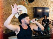 'Brasileiríssimo", de Matheus Fonttes, chega ao palco do Som do Beco nesta quinta-feira (7) no Jaraguá