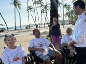 Vereador David do Emprego promove ação solidária e leva idosos para tarde de lazer na orla de Maceió