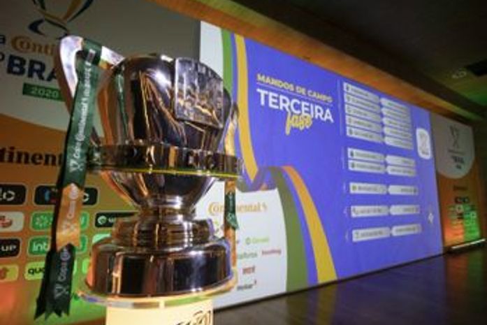 CRB enfrenta o Cruzeiro fora de casa pela Copa do Brasil