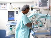 Alagoas tem 14 vagas abertas para especialização em enfermagem neonatal pelo SUS