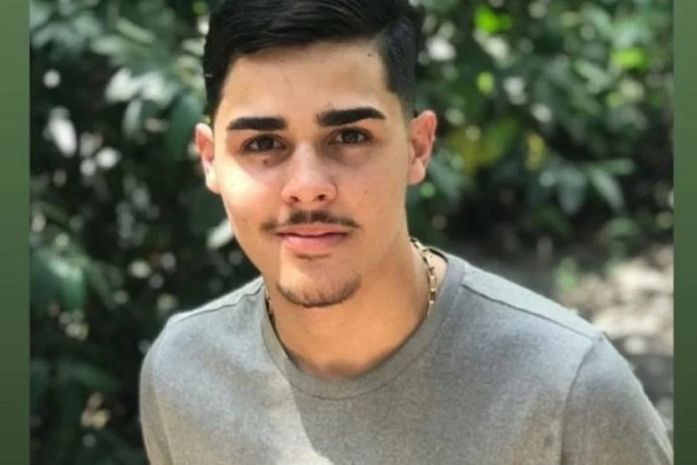 Estudante arapiraquense é assassinado em campo de futebol em Maceió