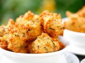 Veja como preparar um delicioso bolinho de arroz